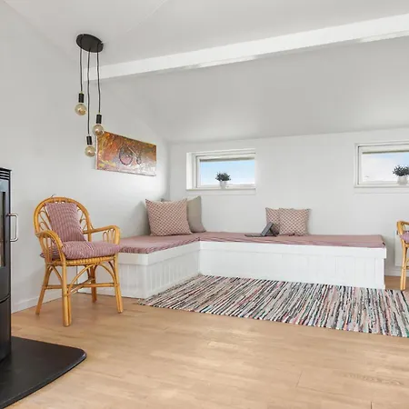 4 Bedroom Stunning In *