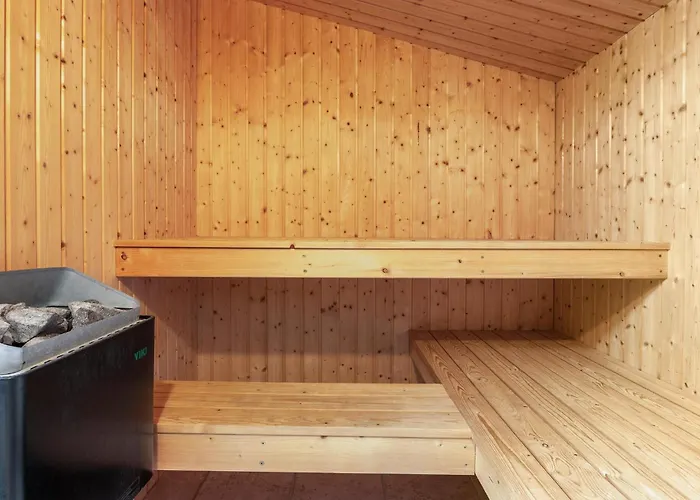 4 Bedroom Stunning In * Hjørring